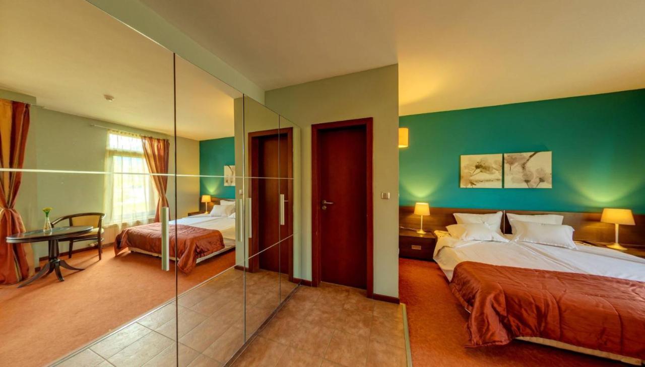 Hotel Famil - Adults Only Bansko Extérieur photo